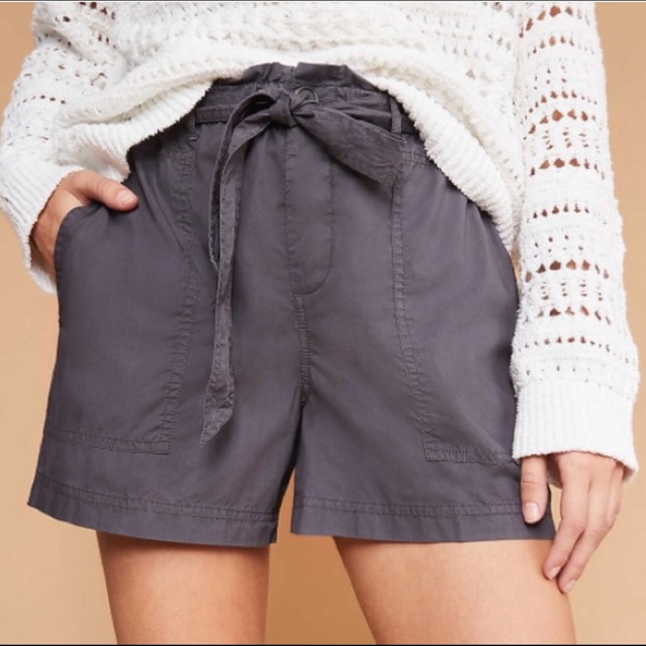 Lou & Grey Pants - NWT LOFT Lou & Grey Poplin Tie Waist Shorts